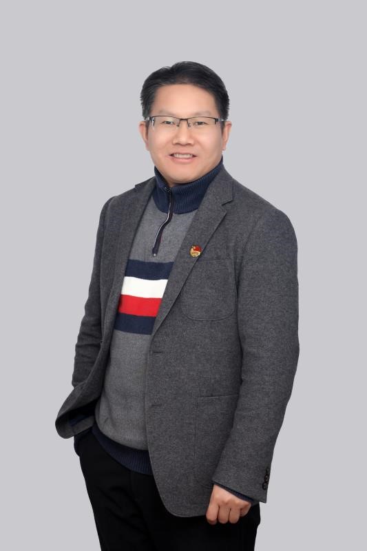 Zhaoliang Su